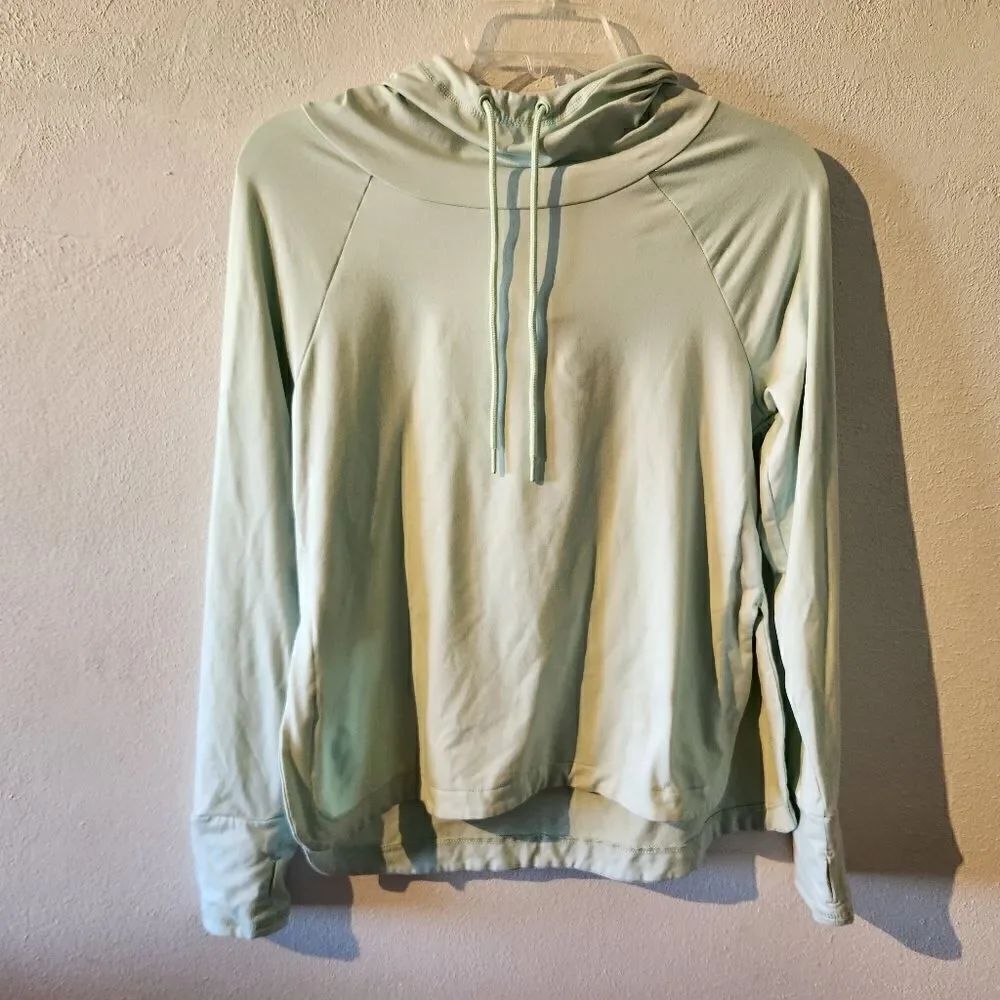Zeros brand ladies pastel mint green sweatshirt size small hoodie